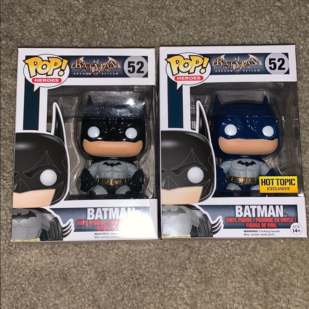 Batman blue and black Arkham Asylum funko pops (2)